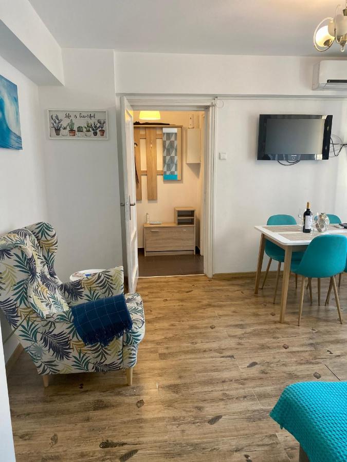 Ultracentral - Apartament Pe Calea Victoriei Bucureşti Exterior foto