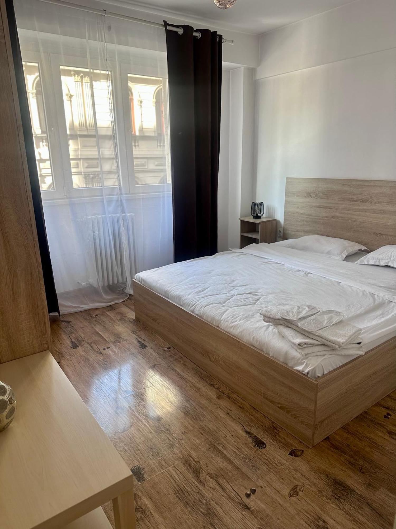 Ultracentral - Apartament Pe Calea Victoriei Bucureşti Exterior foto